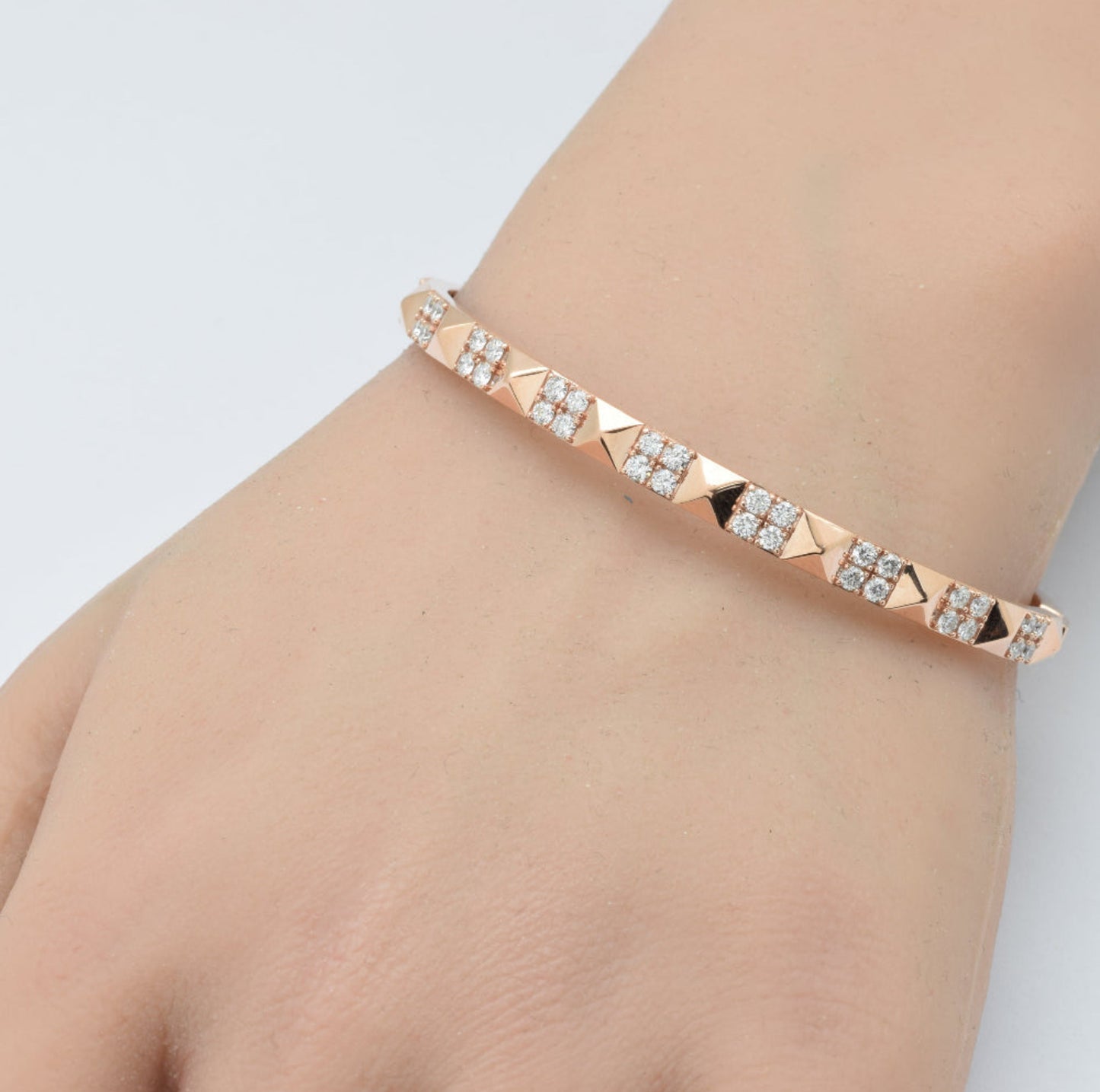 Gold Diamond Pyramid Pattern Bangle Bracelet