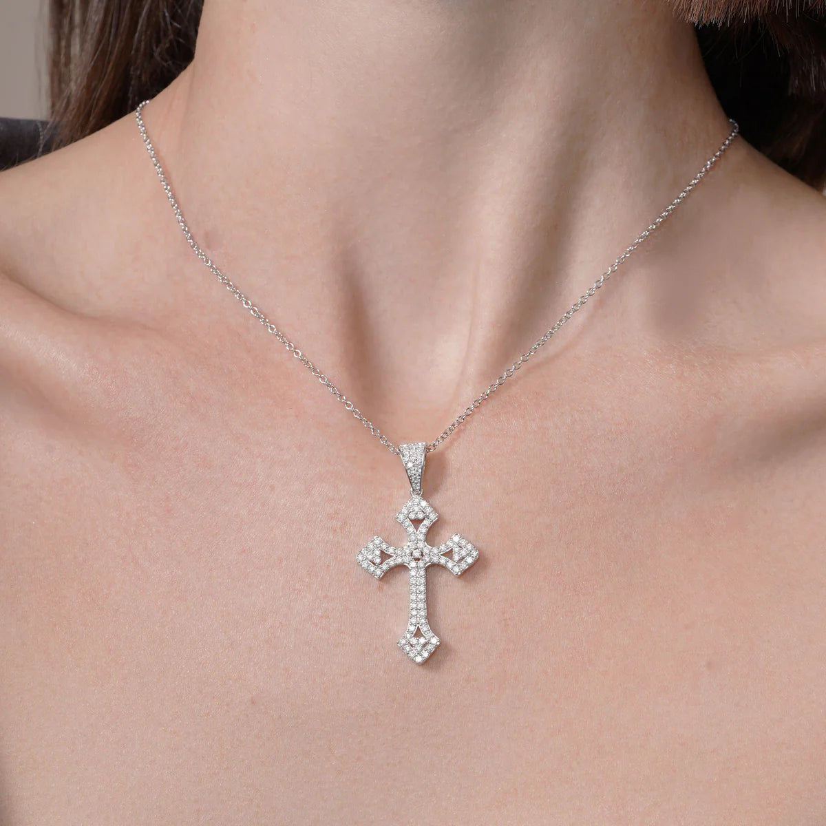 Sterling silver Moissanite Detailed Cross pendant