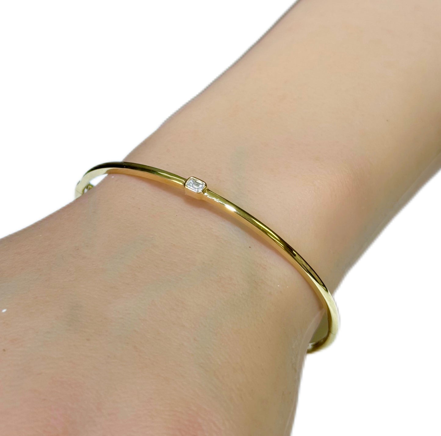 Gold Emerald Cut Diamond solitaire Bangle Bracelet