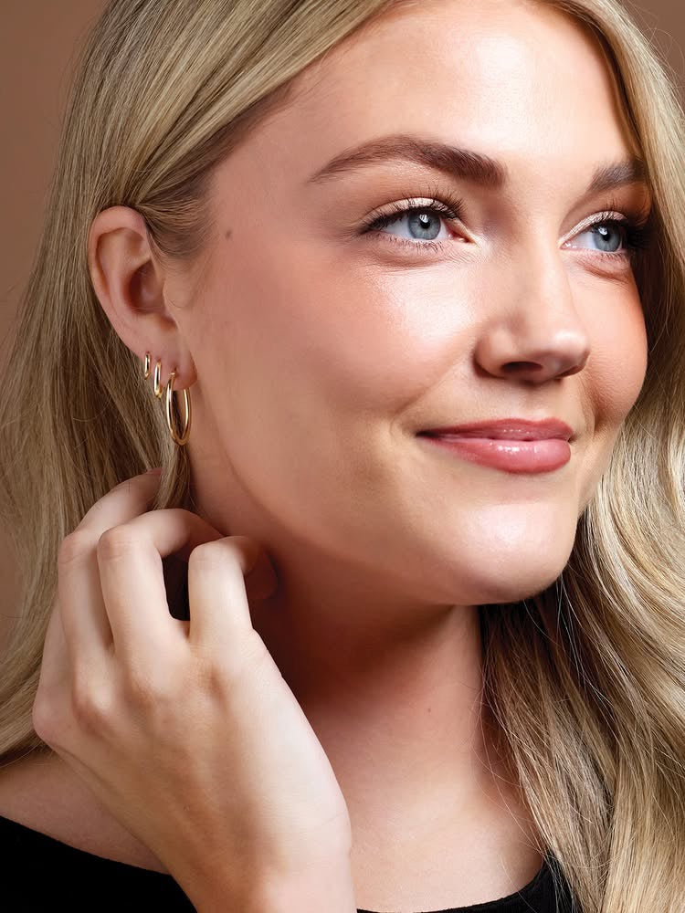 2.5mm Hollow Hoop Earrings