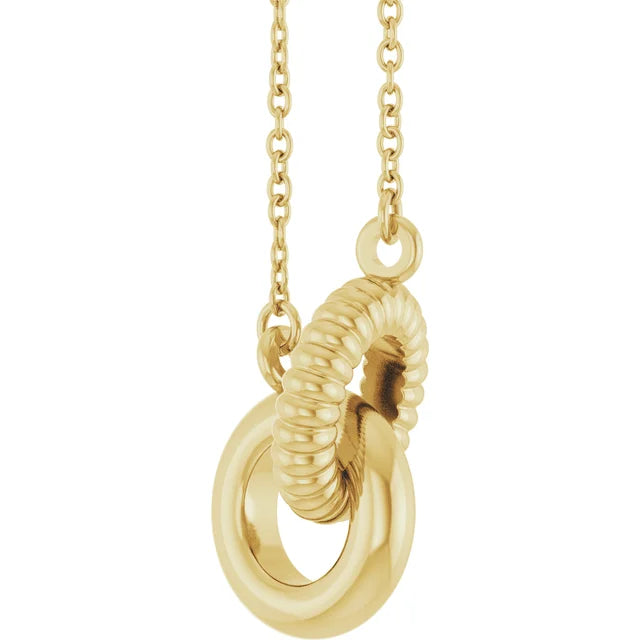 Textured interlocking circle necklace