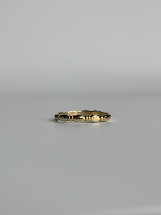 oval twist Stacking Ring