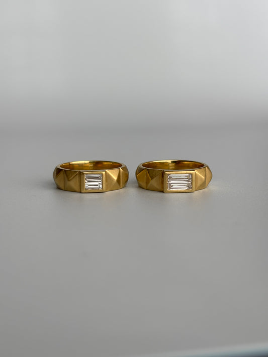 Double Baguette Pyramid Ring