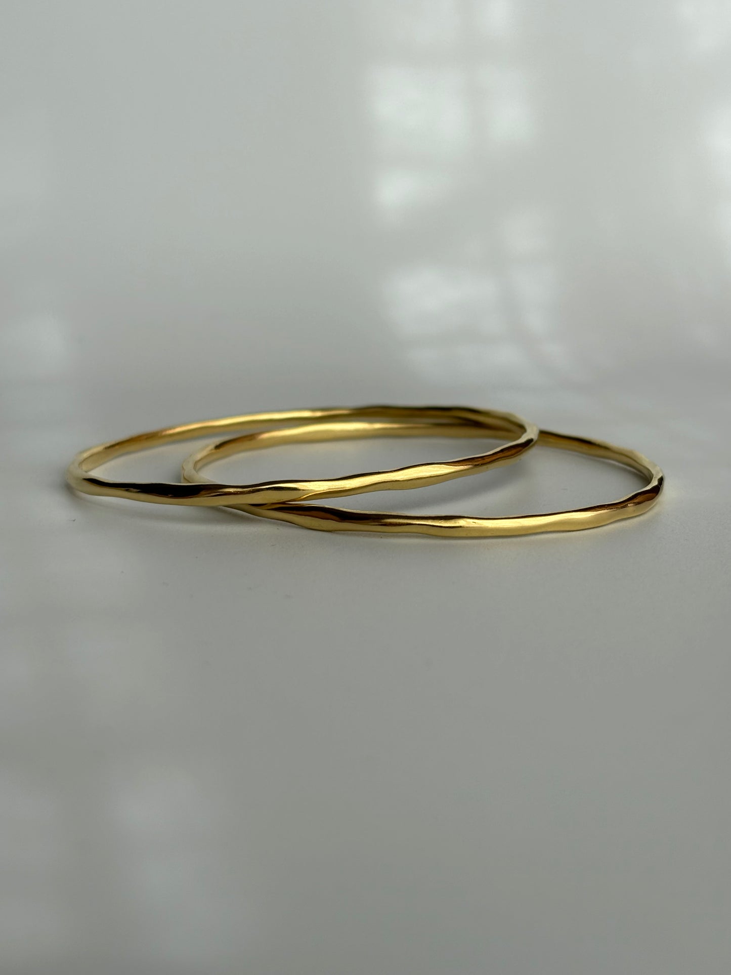 Organic Form Solid Bangle