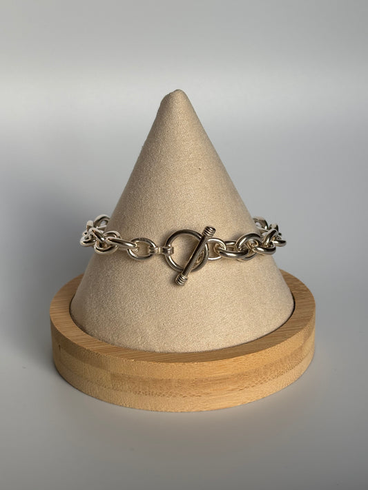 Toggle Clasp Silver Link Bracelet