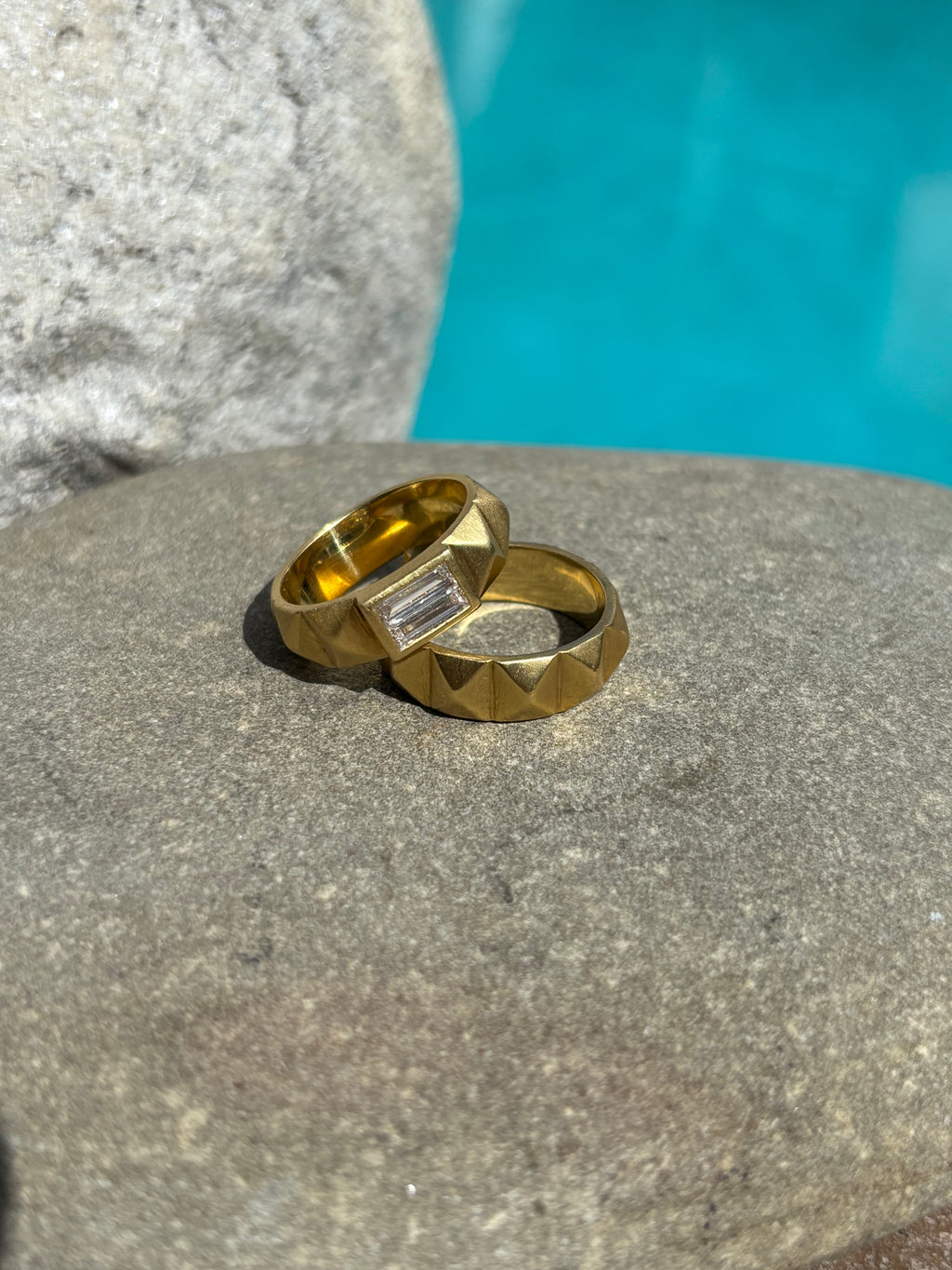 Pyramid Ring